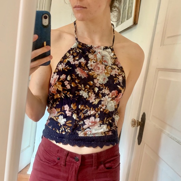 American Eagle Outfitters Tops - FREE* AEO tie halter top! *w purchase